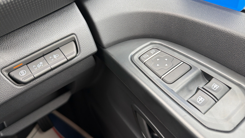 Renault Trafic Swb Diesel SL30 Blue dCi 130 Advance [Safety] Van